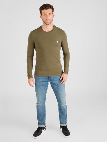 GUESS Bluser & t-shirts i grøn