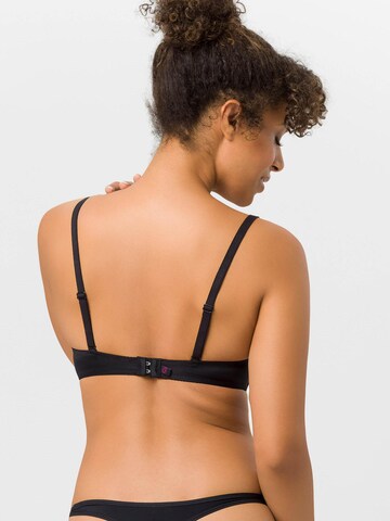 BeeDees T-shirt Bra 'BH Stepy WDP' in Black
