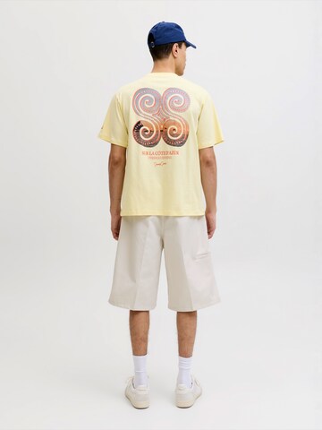 T-Shirt 'JORHyeres' JACK & JONES en jaune : devant