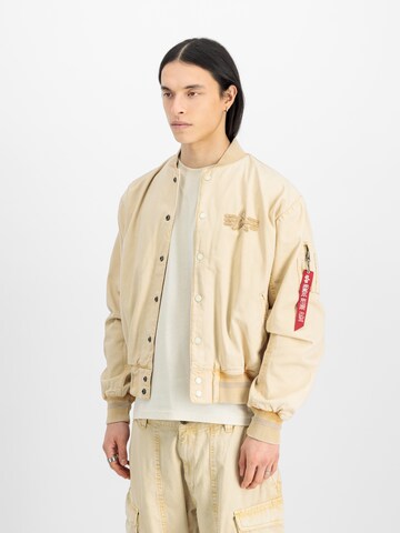ALPHA INDUSTRIES Демисезонная куртка в Желтый