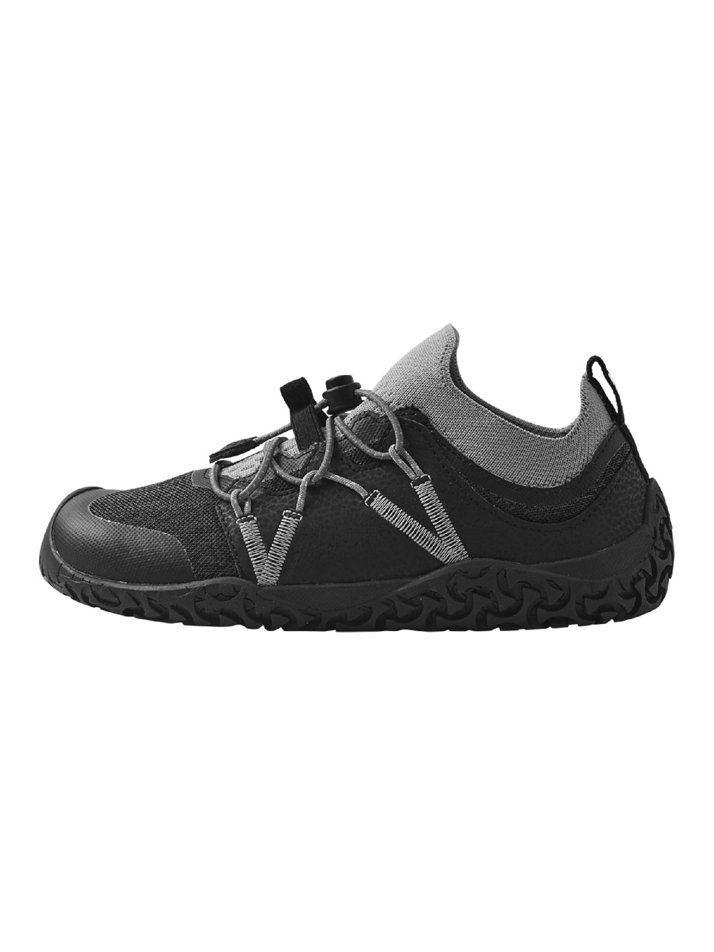 Baskets 'Vaellus' Reima en noir : devant