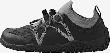 Reima Sneaker 'Vaellus' in Schwarz: Vorderseite