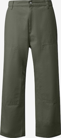 Jean QS en vert : devant