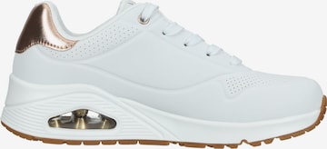 Baskets basses 'Uno-Golden Air' SKECHERS en blanc