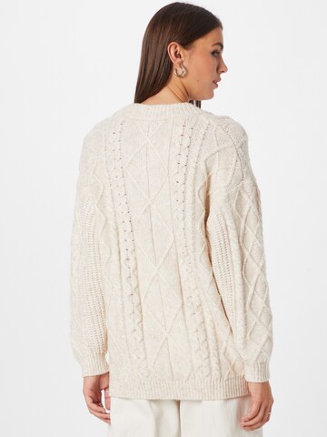 ABOUT YOU Sweater 'Juna' in Beige