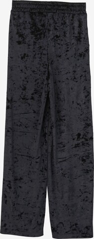 s.Oliver Wide Leg Hose in Schwarz