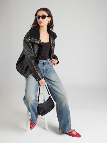 Trendyol Top in Schwarz