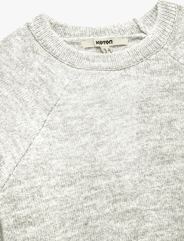 Koton Pullover in Grau