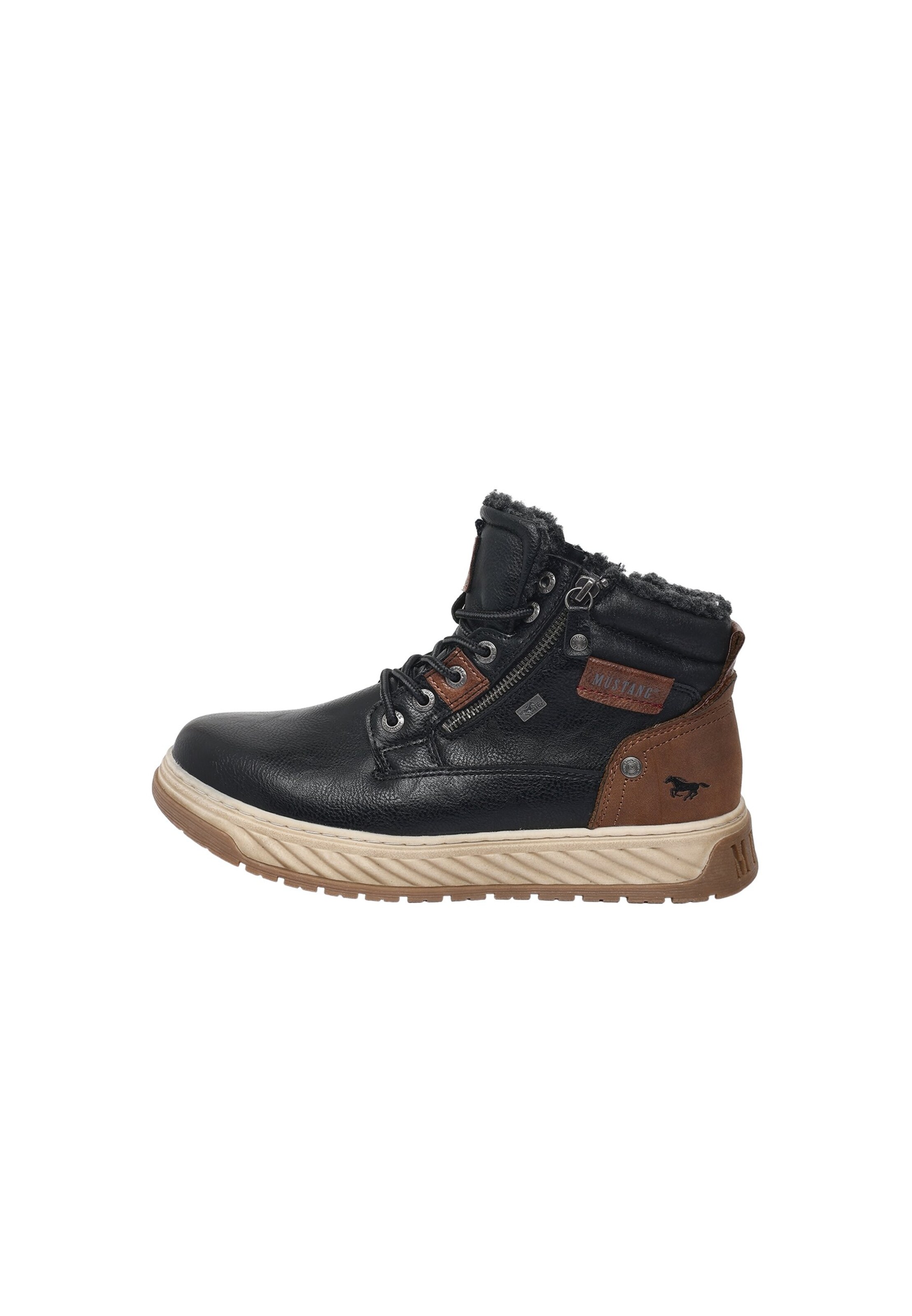 MUSTANG Schnürboots in Schwarz: Vorderseite