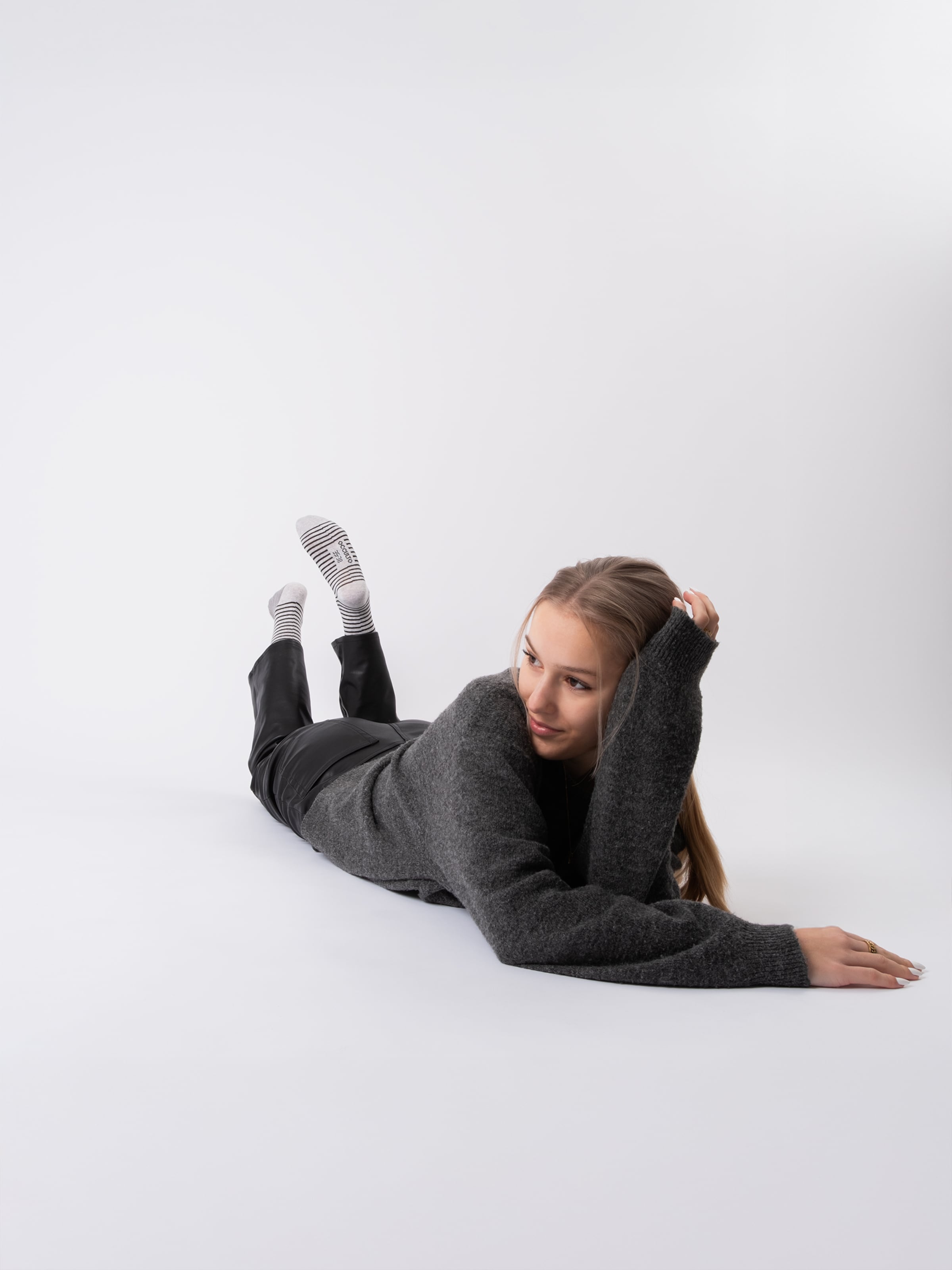 Occulto Socks 'Michaela' in Black