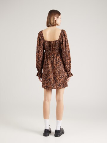 Miss Selfridge Mekko värissä musta
