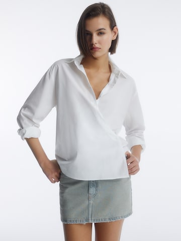 Pull&Bear Blouse in Wit: voorkant