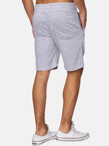 Reslad Regular Hose 'Shorts Basic Sweathose' in Grau