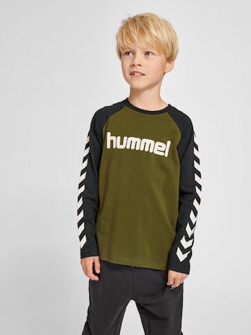 Hummel Shirt in Grün: predná strana