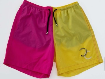 HACOY - Bermudas en rosa: frente