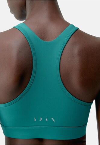 Born Living Yoga Bustier Sport-BH 'Bikila' in Grün