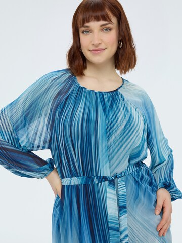 Robe Fiorella Rubino en bleu