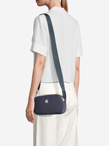 Poppy crossbody bag hotsell