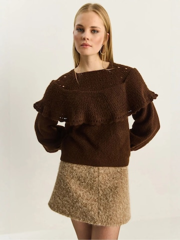 Bianco Lucci Trui 'Pullover' in Bruin