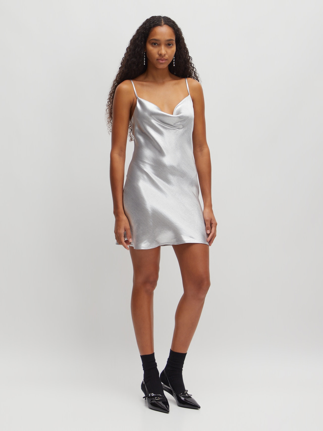 EDITED Produits Robe 'Jessie' argent