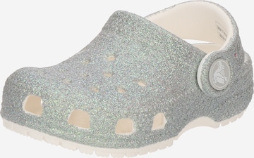 sidabrinė Crocs Atviri batai 'Classic Iridescent': priekis