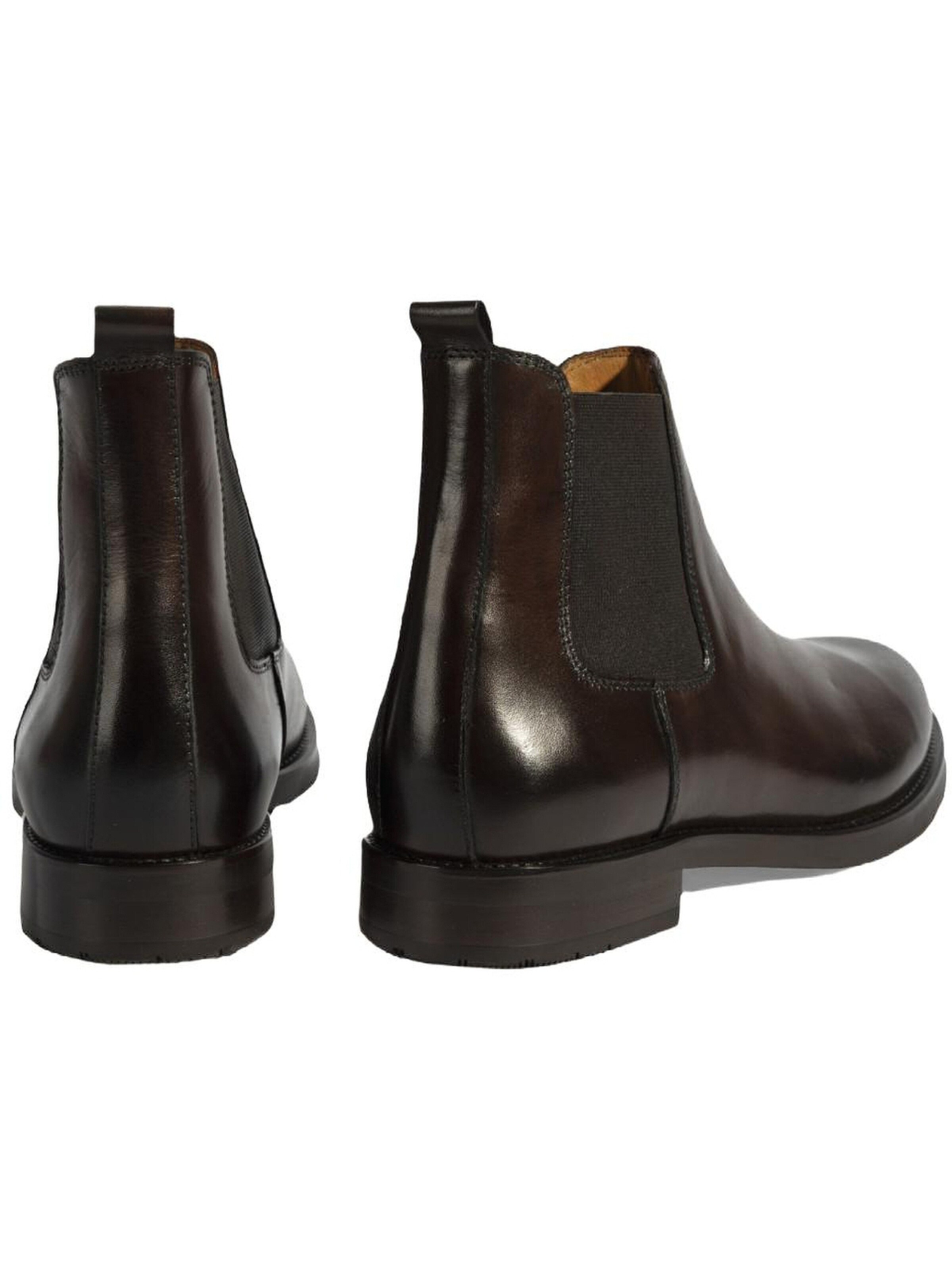 Desa Boots in Brown