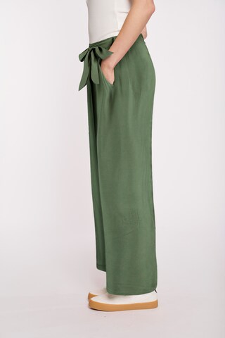 Hailys Wide leg Pleat-Front Pants in Green