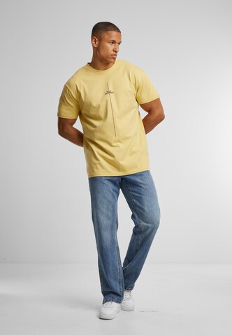 Merchcode Shirt 'Think Different' in Yellow