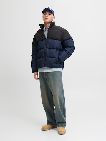 Geacă de iarnă 'JJMaze' de la JACK & JONES pe albastru