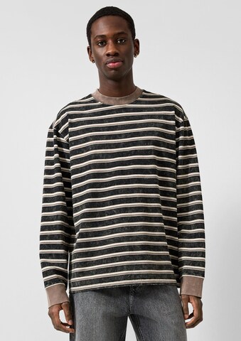 T-Shirt QS en gris : devant