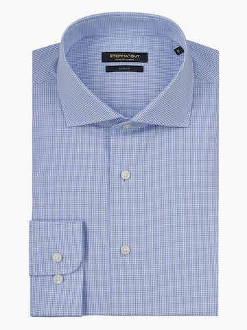 Steppin' out Slim fit Button Up Shirt in Blue