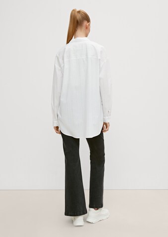 comma casual identity Blouse in White: back