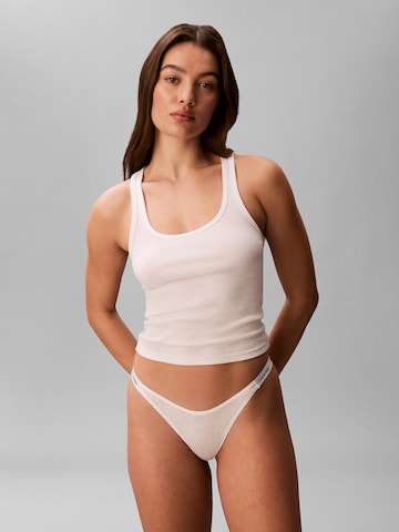 String Calvin Klein en jaune : devant