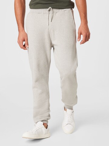 NU-IN Tapered Trousers in Grey: front