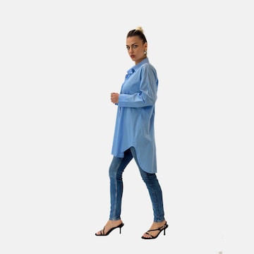 Elara Shirt dress in Blue