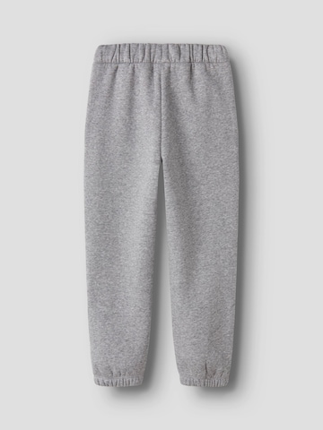 Effilé Pantalon NAME IT en gris