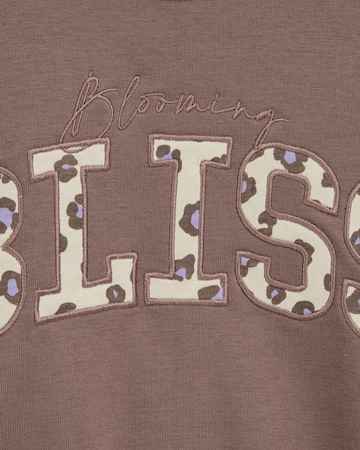 WE Fashion Суичър в кафяво