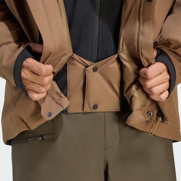 ADIDAS TERREX - Chaqueta de montaña en marrón