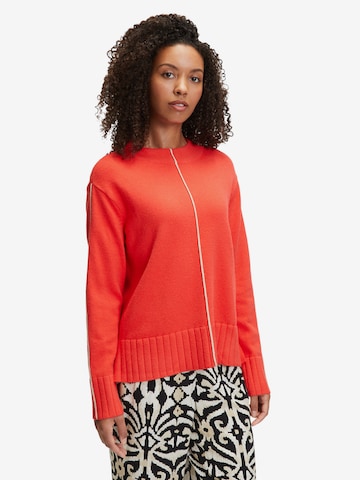 Betty Barclay Sweater in Red: front