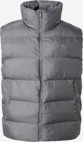 ADIDAS ORIGINALS Елек в сиво: отпред