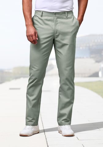 H.I.S Regular Pants in Green: front