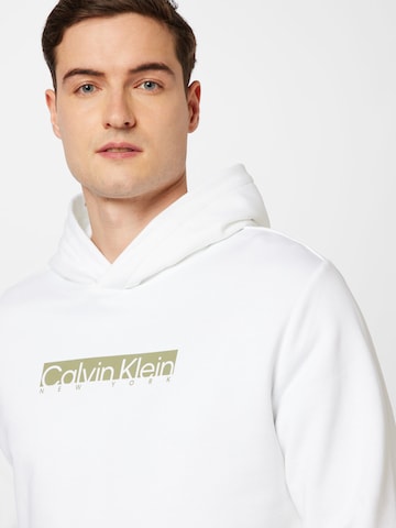 Calvin Klein Sweatshirt i blå