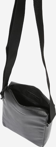 Calvin Klein Crossbody Bag in 