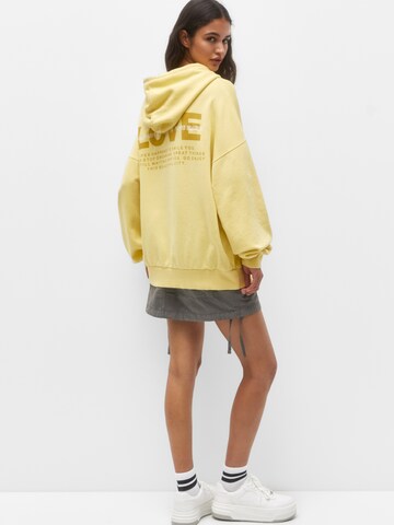 Sweat-shirt Pull&Bear en jaune