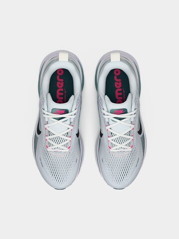 NIKE Futócipők 'VOMERO 18' - fehér