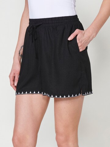 Loosefit Pantaloni di KOROSHI in nero: frontale