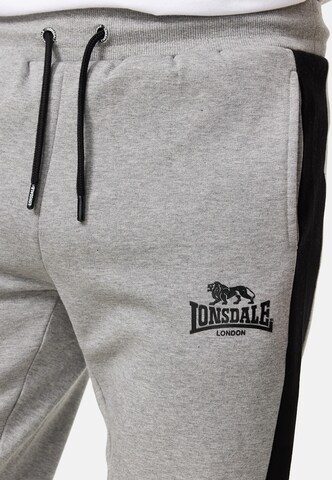 pilka Lonsdale London Siaurėjantis Kelnės 'Smerral'