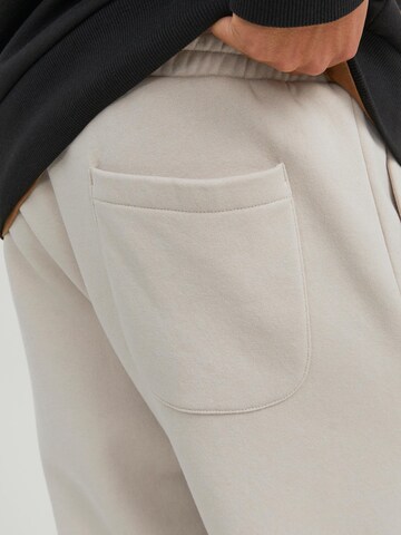 JACK & JONES Tapered Παντελόνι 'JPSTGordon JJBradley' σε μπεζ