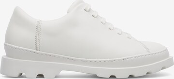 Chaussure à lacets ' Brutus ' CAMPER en blanc