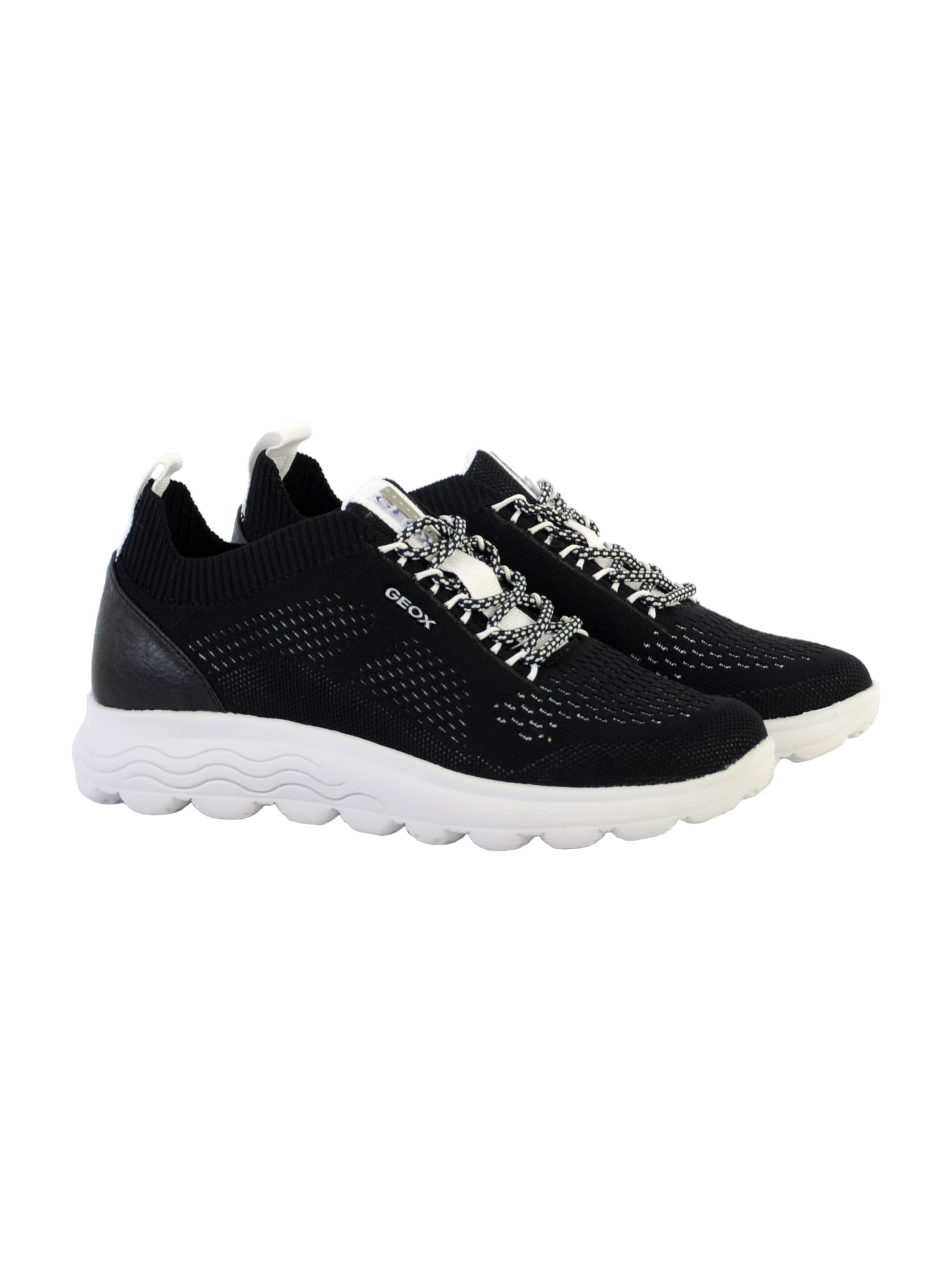 GEOX - Calzado deportivo con cordones en negro